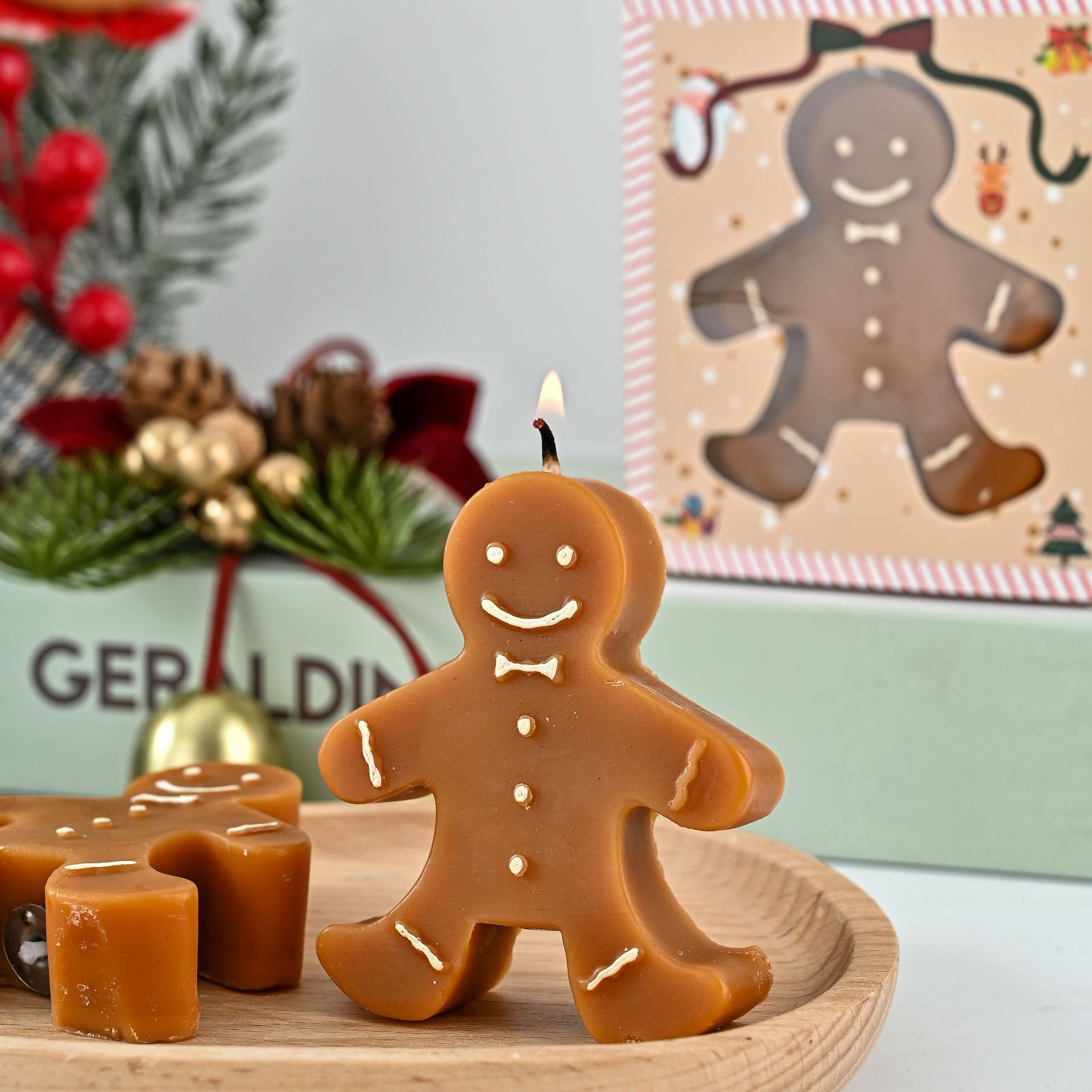 Gingerbread Man Christmas Arom - đánh giá và giá Home Fragrance Gingerbread